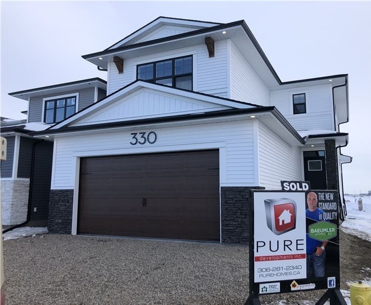 330 Skopik Crescent